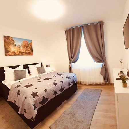 Apartament Comfort Primaverii Rîşnov Eksteriør bilde